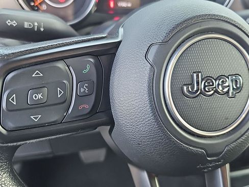 Used 2022 Jeep Wrangler Unlimited Sport AWD/4WD image 22