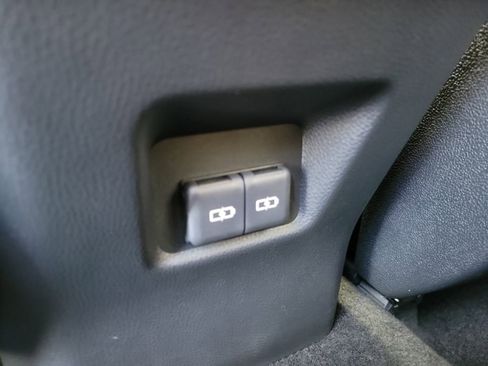 Used 2023 Toyota RAV4 XLE image 11