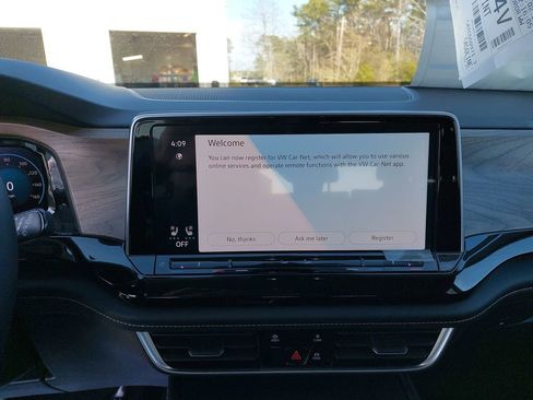 New 2026 Volkswagen Atlas SE image 16