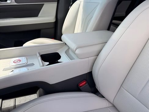 New 2026 Hyundai Santa Fe SEL AWD/4WD image 11