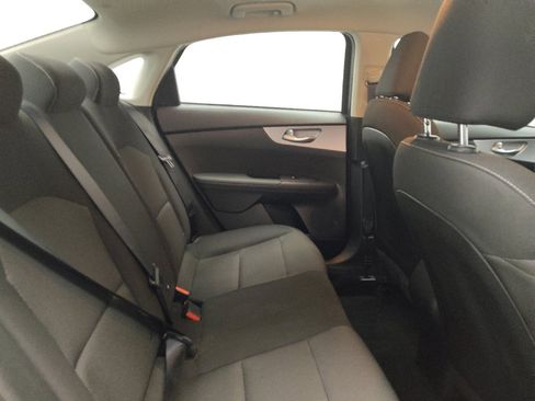 Used 2024 Kia Forte LXS image 19