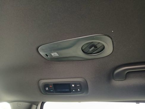 New 2026 Chrysler Pacifica Select w/ S Appearance Package FWD image 26