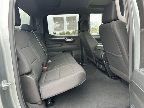 Used 2025 Chevrolet Silverado 1500 LT AWD/4WD image 15