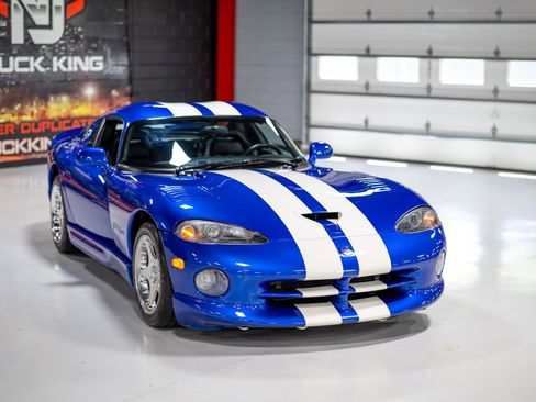 Used 1996 Dodge Viper GTS RWD image 20
