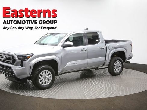 Used 2024 Toyota Tacoma SR5 RWD image 55