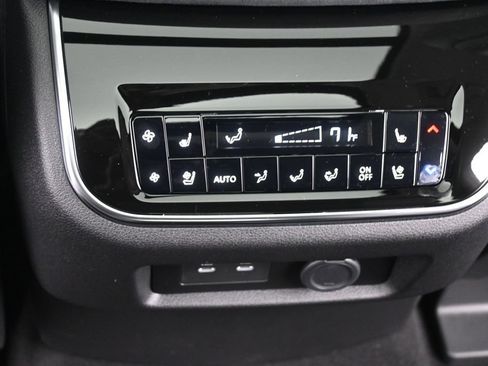 New 2027 INFINITI QX80 Luxe AWD/4WD image 16