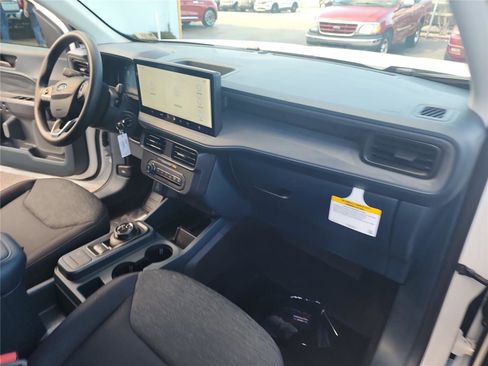 New 2026 Ford Maverick XL image 25