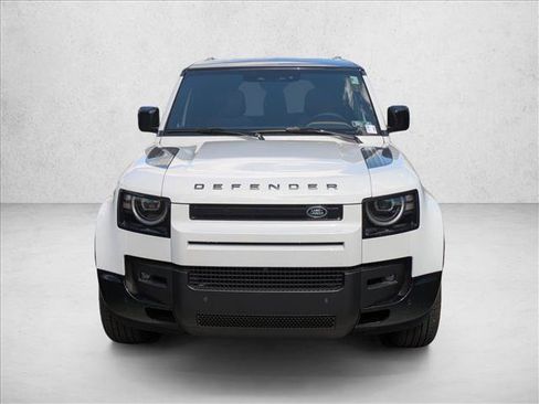 New 2026 Land Rover Defender 130 X-Dynamic SE AWD/4WD image 6