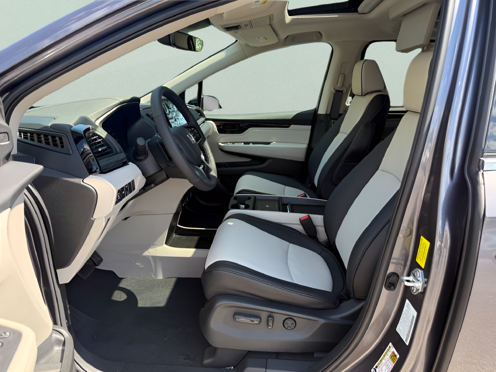 New 2027 Honda Odyssey Elite image 9