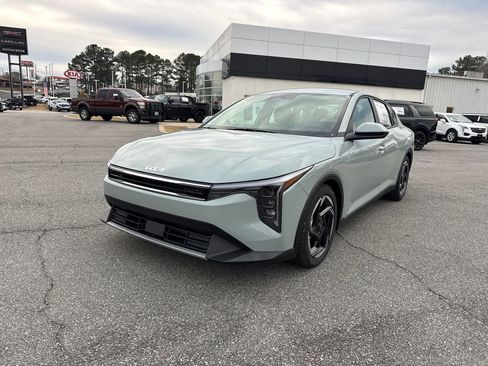 New 2026 Kia K4 EX image 7