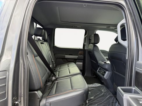 New 2026 Ford F250 Lariat w/ Black Appearance Package image 18