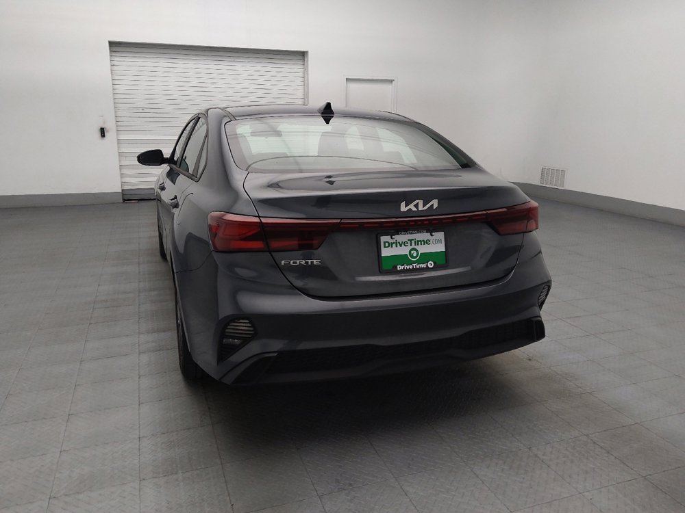 Used 2024 Kia Forte LXS w/ LXS Technology Package FWD image 6