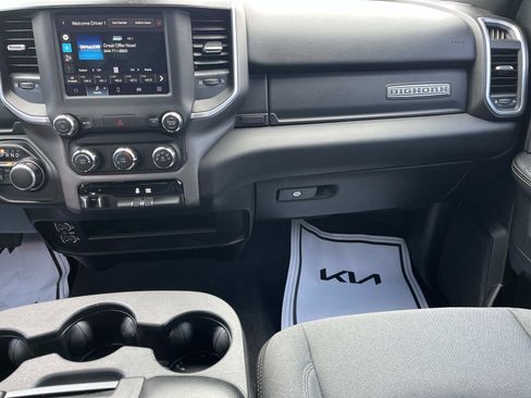 Used 2024 RAM 2500 Big Horn image 17