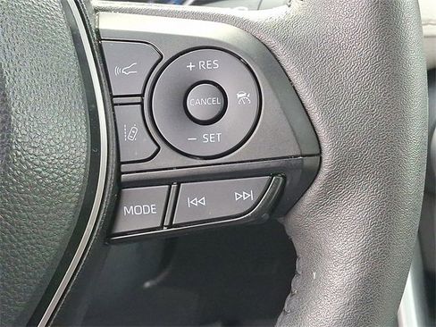 Used 2024 Toyota RAV4 XLE Premium image 19