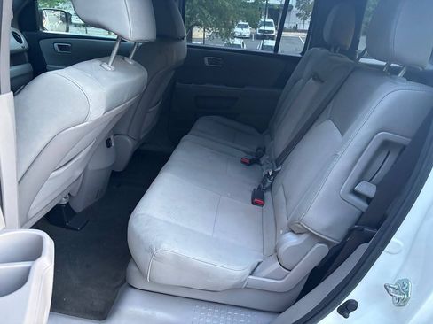 Used 2014 Honda Pilot LX image 18