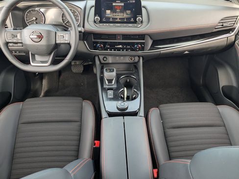 New 2026 Nissan Rogue SV image 20