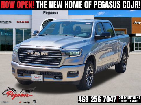 Used 2025 RAM 1500 Laramie w/ Laramie Southwest Edition AWD/4WD image 2