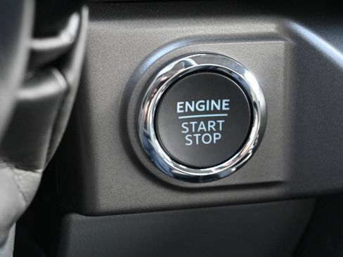 New 2026 Ford F150 XLT w/ Equipment Group 302A MID AWD/4WD image 20