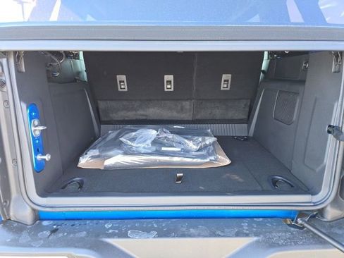 Used 2024 Ford Bronco Outer Banks image 16