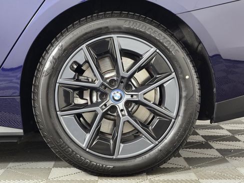 Used 2023 BMW i4 eDrive35 w/ Premium Package image 16