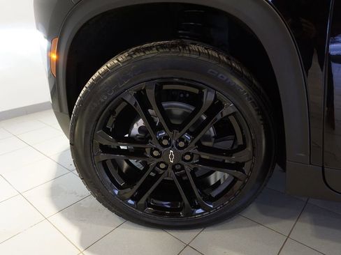 New 2026 Chevrolet Traverse LT w/ Driver Confidence Package image 28