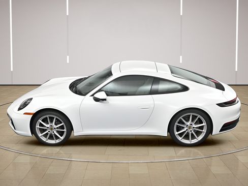 Certified 2024 Porsche 911 Carrera RWD image 35