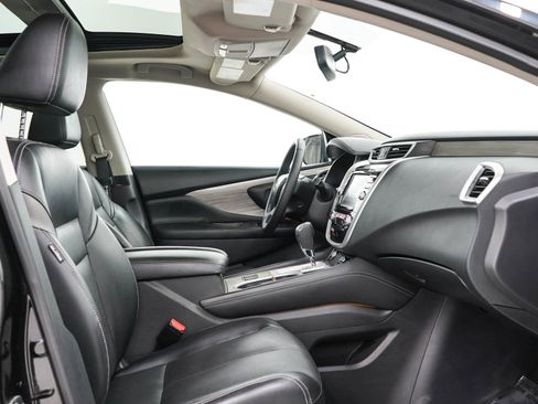 Used 2018 Nissan Murano SL w/ Moonroof Package AWD/4WD image 13