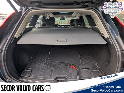 Certified 2023 Volvo XC60 B5 Plus w/ Climate Package image 21
