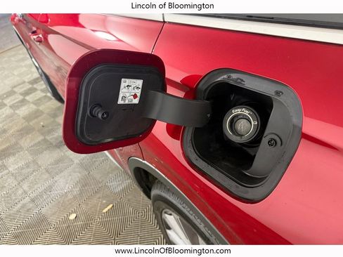 Certified 2022 Lincoln Corsair Reserve w/ Elements Package image 15