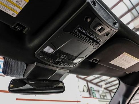 Used 2022 Ford F250 Platinum w/ FX4 Off-Road Package image 25