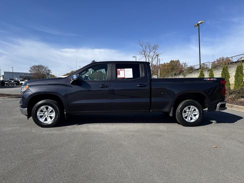 Used 2022 Chevrolet Silverado 1500 LT image 7