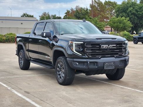Used 2024 GMC Sierra 1500 AT4X AWD/4WD image 3