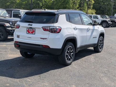 New 2026 Jeep Compass Trailhawk AWD/4WD image 5