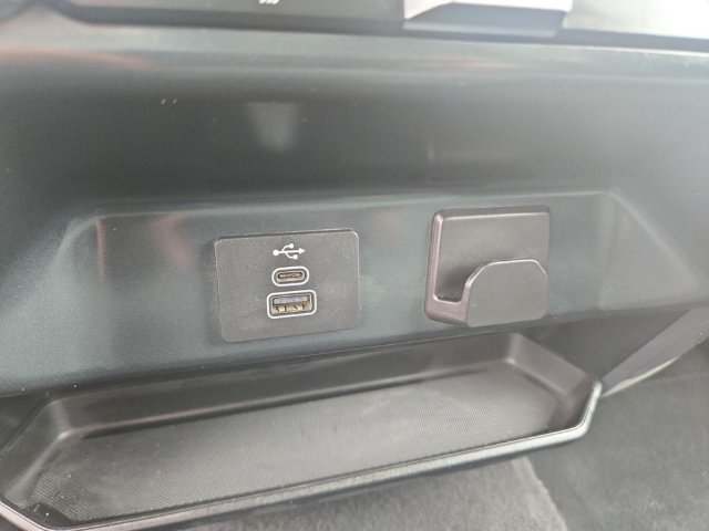 Used 2025 Ford F150 XLT w/ Equipment Group 301A Standard AWD/4WD image 32