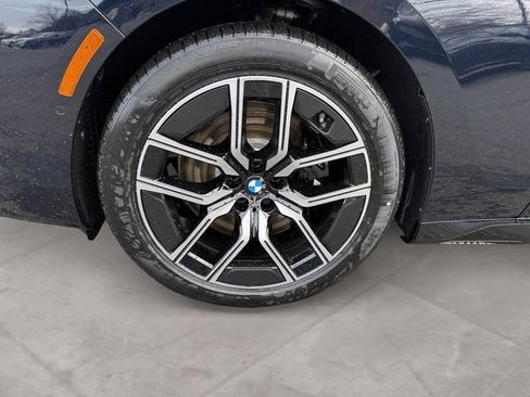 New 2026 BMW 760i xDrive image 14