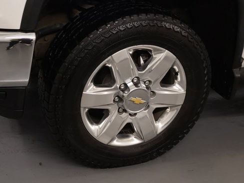 Used 2022 Chevrolet Silverado 3500 LTZ image 9