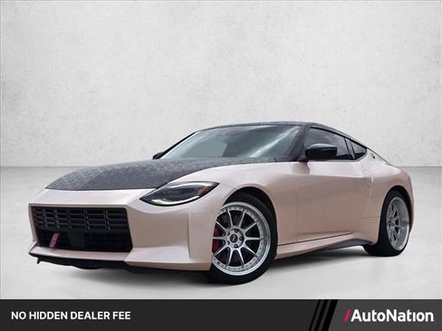 Used 2024 Nissan Z Performance w/ Floor Mat Package RWD image 1