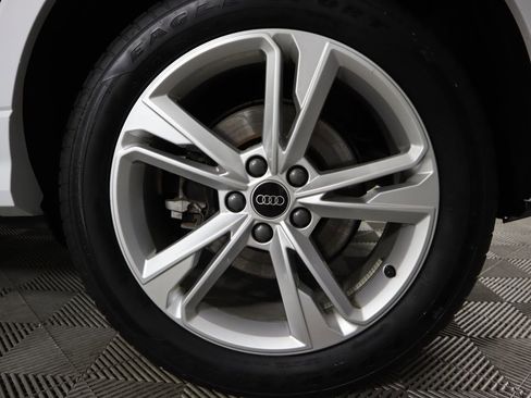 Certified 2023 Audi Q3 2.0T Premium Plus image 33