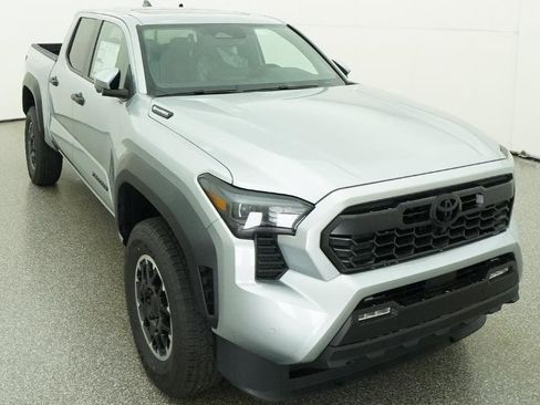 New 2026 Toyota Tacoma TRD Off-Road AWD/4WD image 2