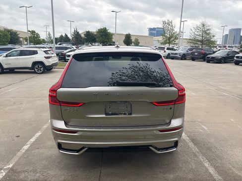 Certified 2024 Volvo XC60 B5 Plus w/ Protection Package Premier image 6