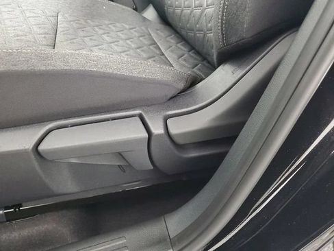New 2026 Nissan Kicks SV FWD image 29