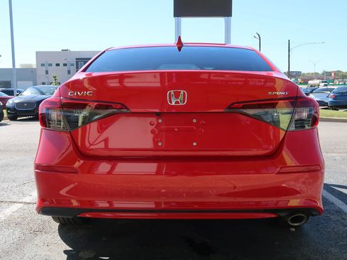 Used 2024 Honda Civic Sport image 9