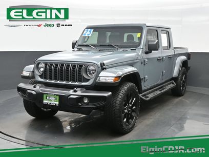 Used 2025 Jeep Gladiator Sport