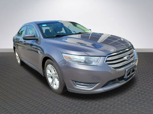 Used 2014 Ford Taurus SEL image 1