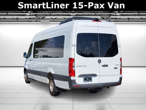 Used 2024 Mercedes-Benz Sprinter 3500 image 7
