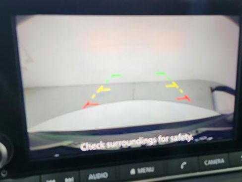 Certified 2023 Nissan Rogue SV FWD image 17