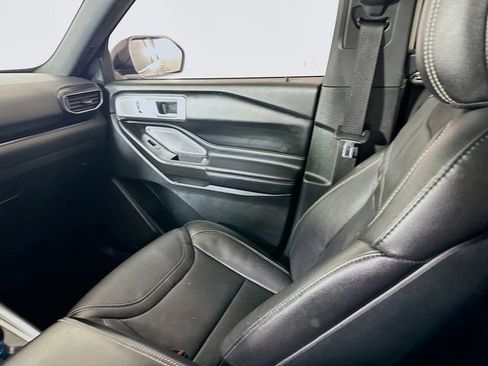 Used 2020 Ford Explorer ST w/ ST Street Pack image 24