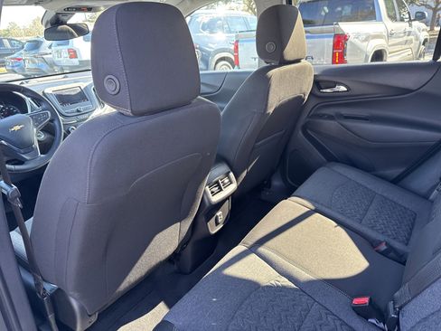Used 2024 Chevrolet Equinox LT image 25