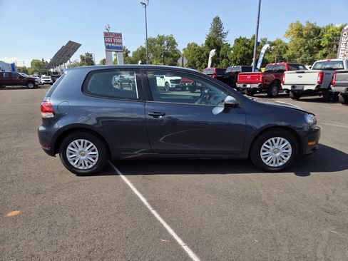 Used 2013 Volkswagen Golf 2-Door FWD image 4