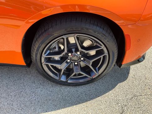Used 2026 Dodge Charger Scat Pack AWD/4WD image 31